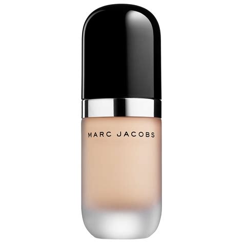 marc jacobs ivory foundation.